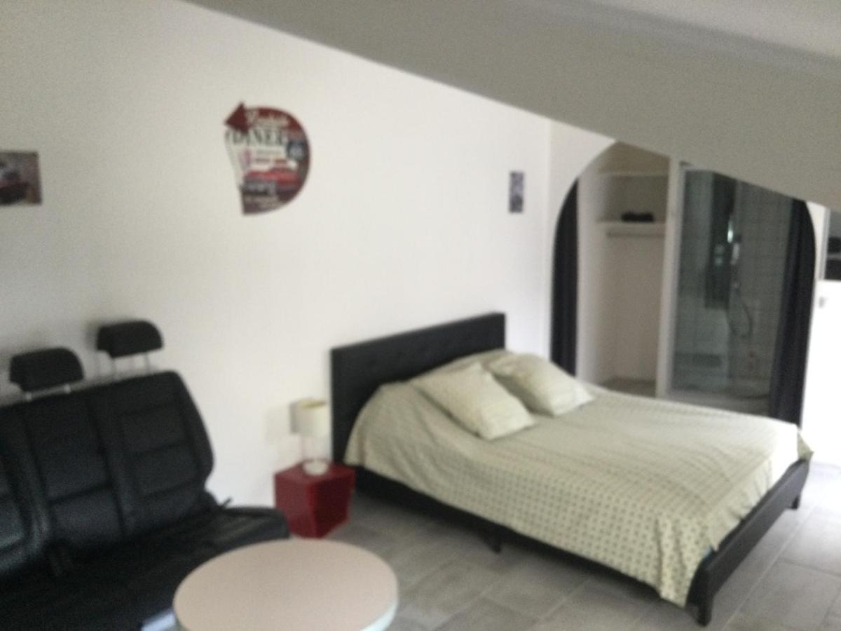 Castel&Letti Bed and Breakfast Agde Exteriör bild